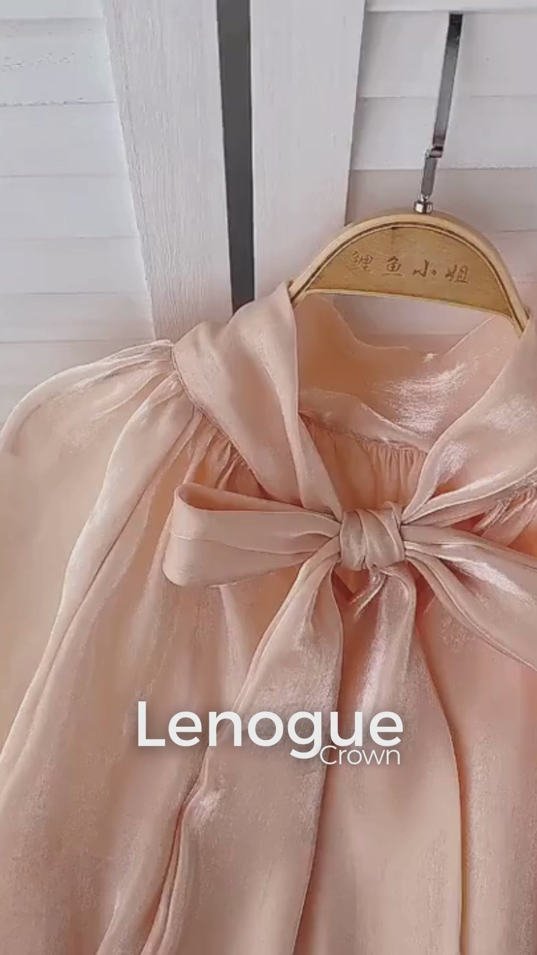 Blusa Social em Chiffon com Laço e Gola Clássica Lenogue