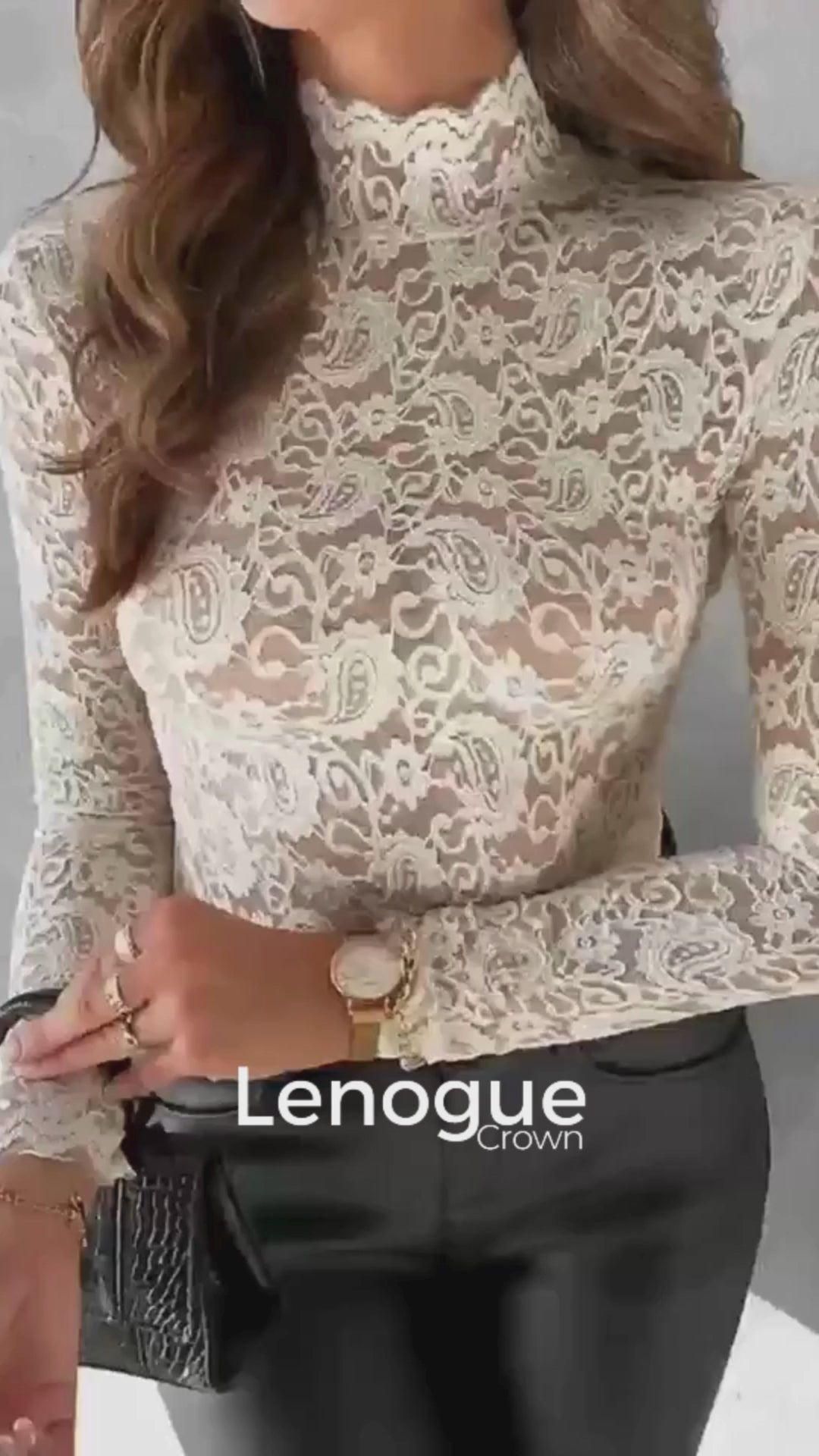 Blusa de Renda Semitransparente Gola Alta Lenogue