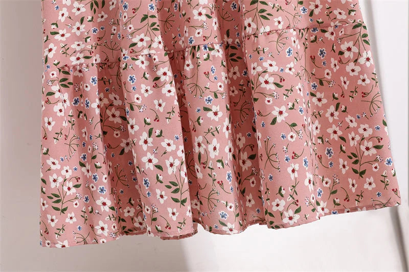 Vestido de Chiffon Estampa Floral Evasê Lenogue