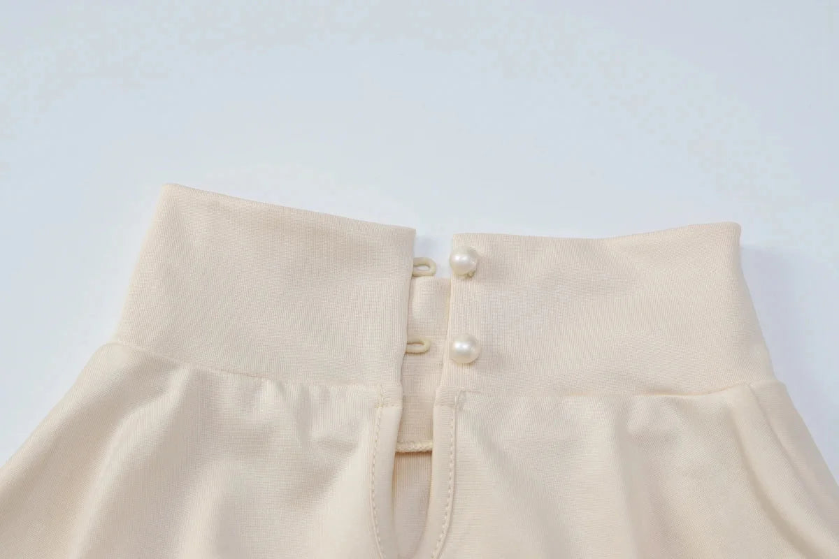 Vestido Longo Tubinho Gola Alta com Franzido Manga Longa Lenogue