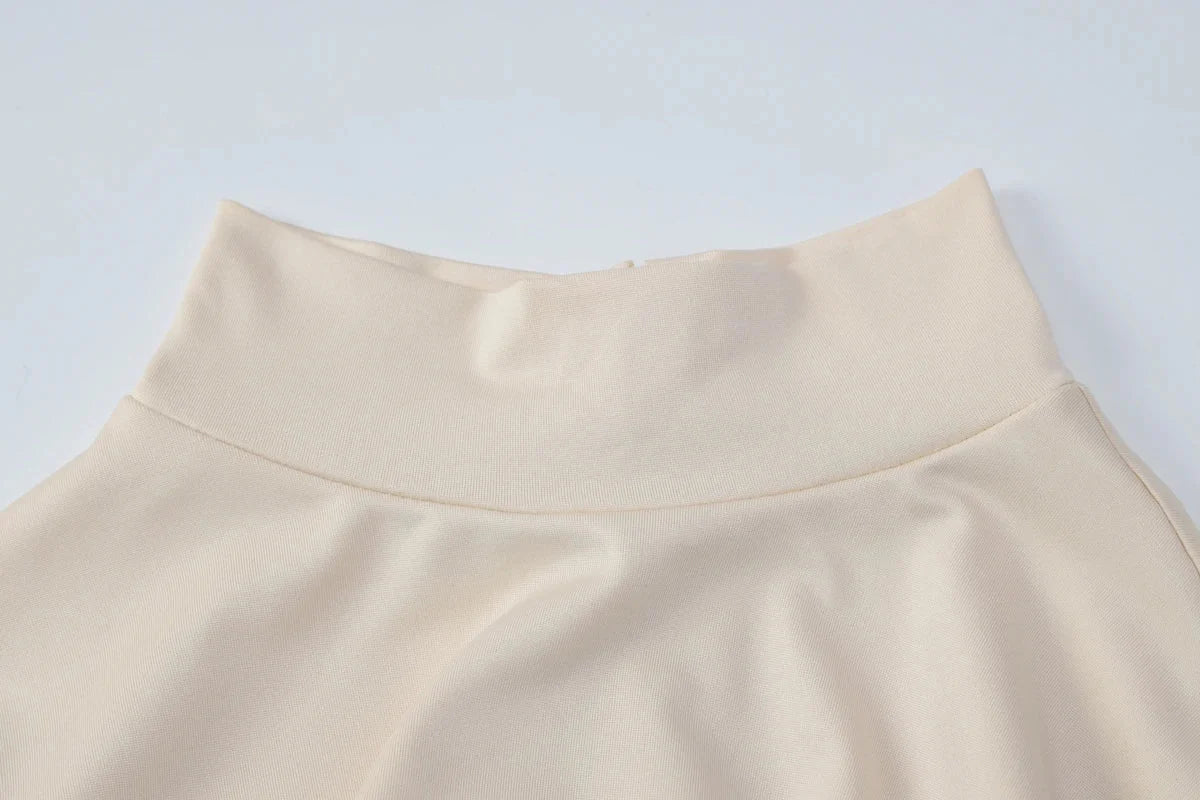 Vestido Longo Tubinho Gola Alta com Franzido Manga Longa Lenogue