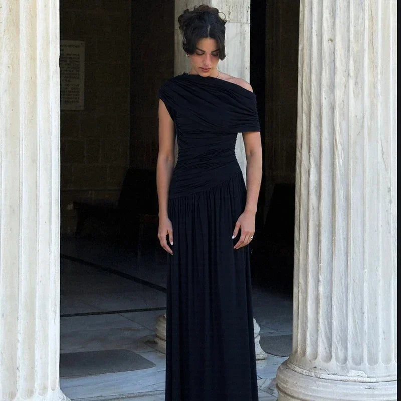 Vestido Longo um Ombro só com Franzido e Pregas Lenogue